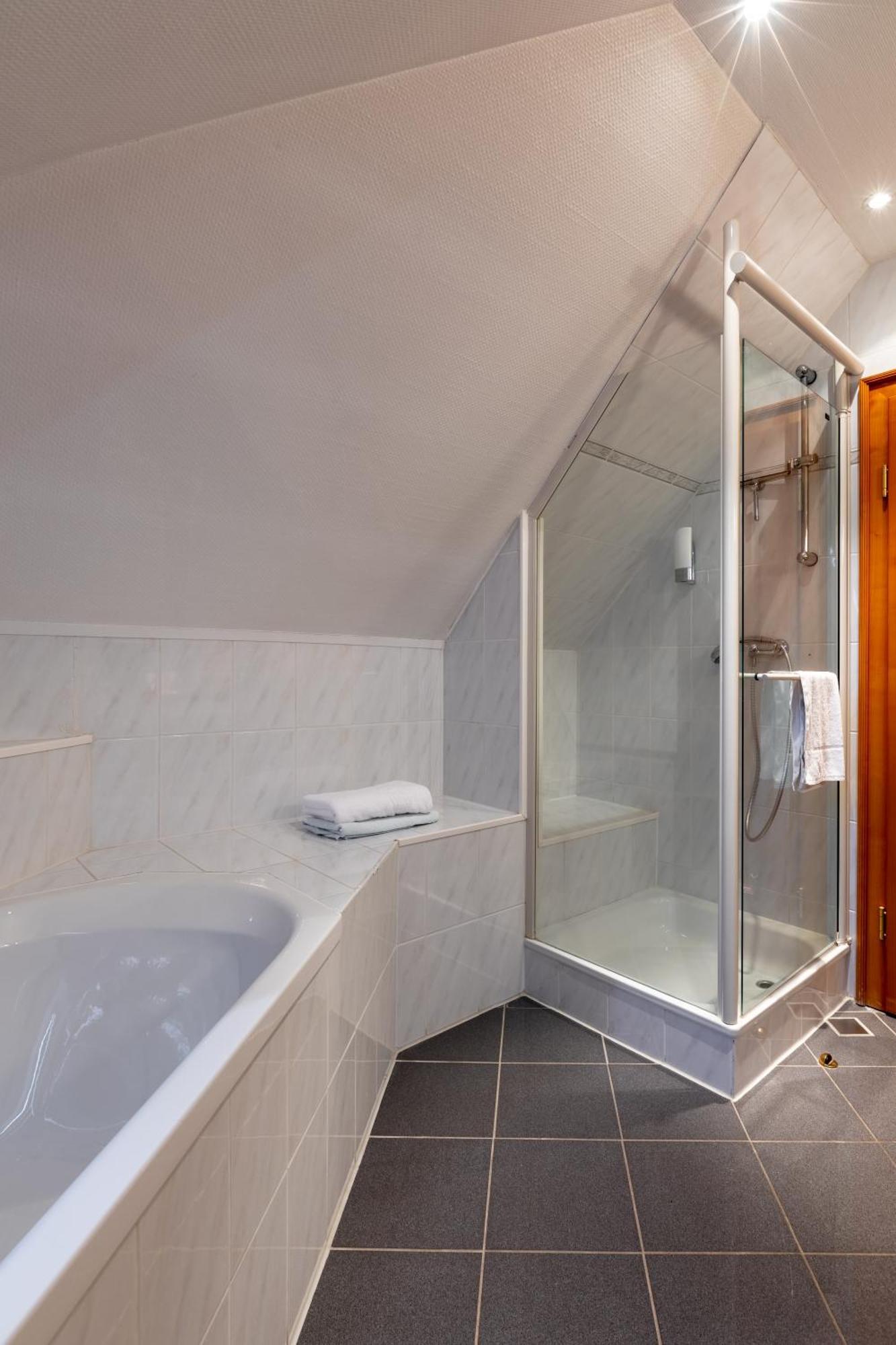 Hotel Wittekindsquelle Bad Oeynhausen Room photo